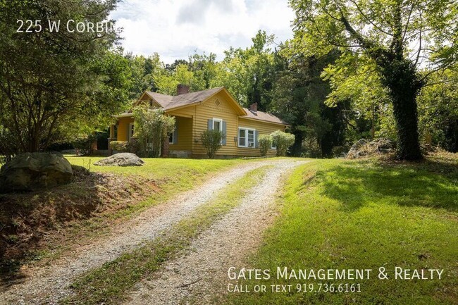 Building Photo - Charming, Updated, Historic Hillsborough Home