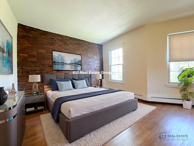 Building Photo - 62 S Huntington Ave