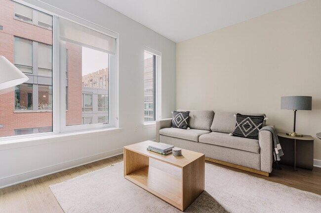 Building Photo - 455 I St NW