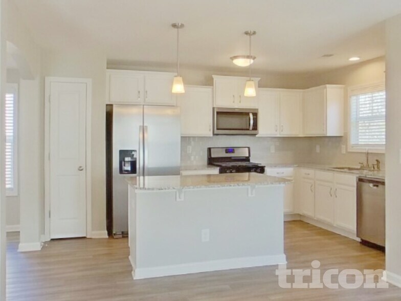 Building Photo - 285 Turnfield Dr.