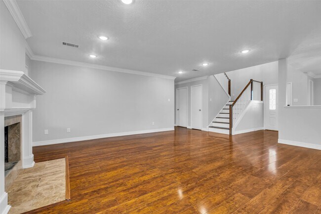 Building Photo - 11110 Sageknight Dr