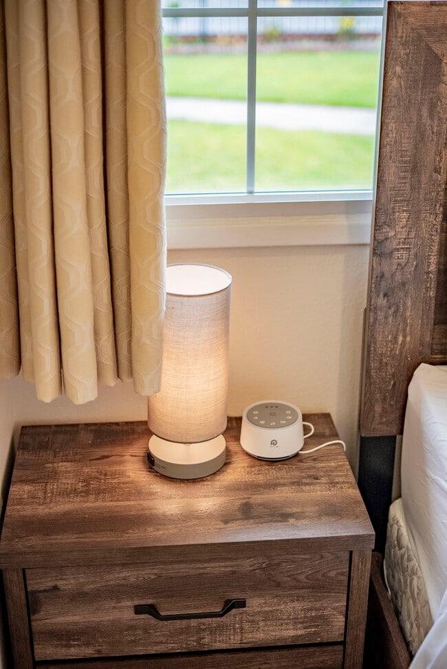 Building Photo - Furnished 3BR Glendora Home | Quiet Retreat + Parking