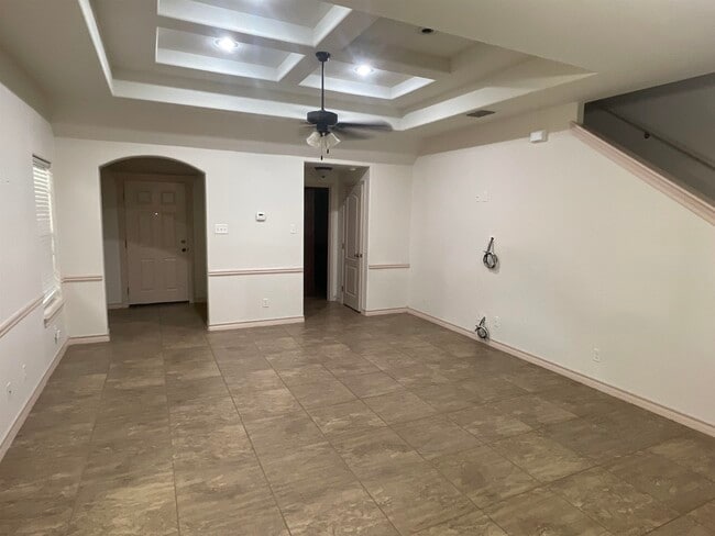 Building Photo - 2306 Leo Reyes Ct