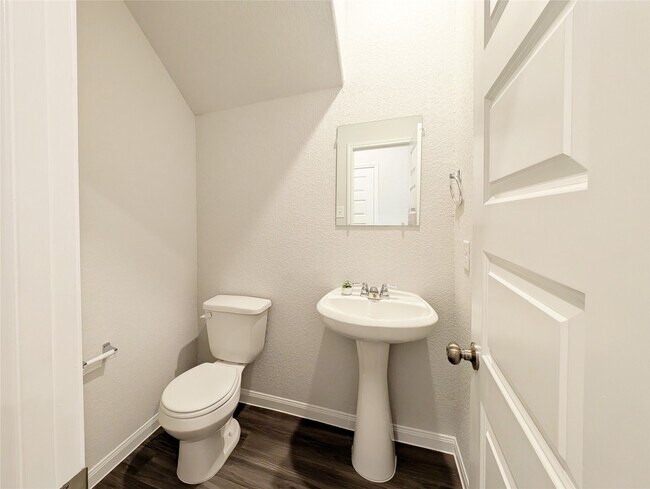 Building Photo - 13344 Burbot Dr