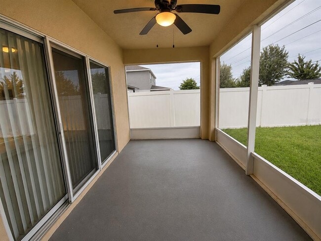 Building Photo - 410 Taft Dr