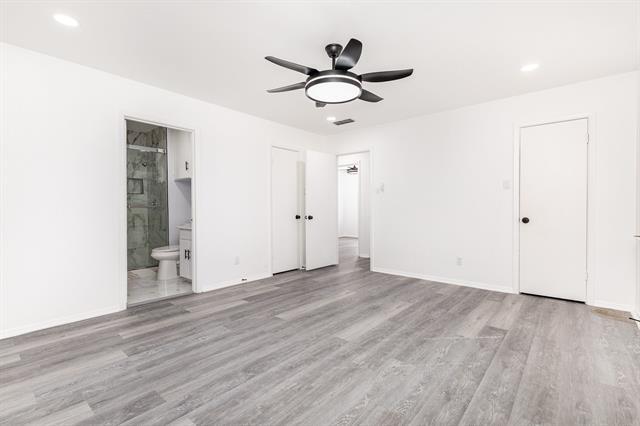 Building Photo - 800 Overhill Ct