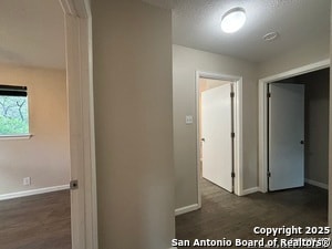 Building Photo - 3550 Red Oak Ln