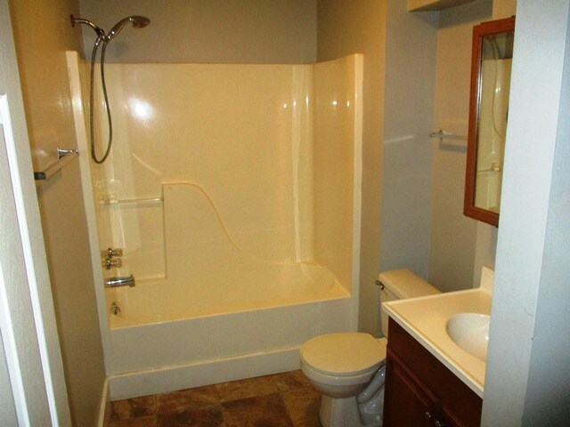 Building Photo - 611 S Clayton St