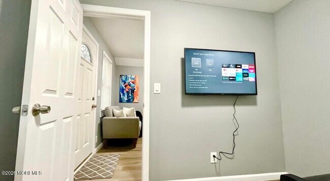 Building Photo - 1718 White St