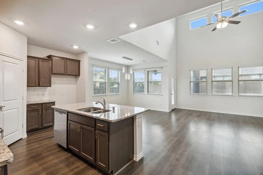 Building Photo - Room in Single Family Home on Gallop Dr