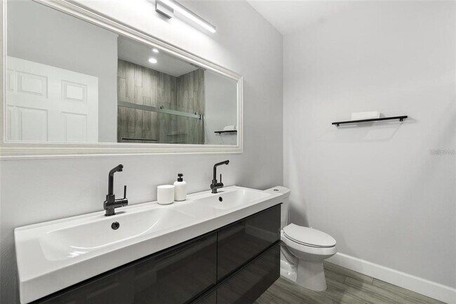 Building Photo - 5312 Tattinger Ln