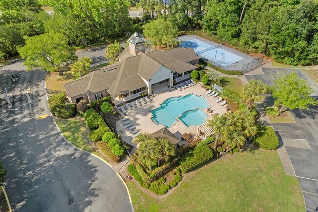 Building Photo - 1202 Walden Park Dr