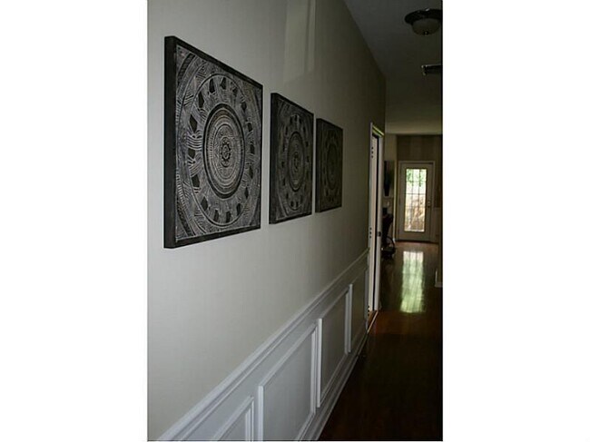 Building Photo - 4247 Youngstown Cir