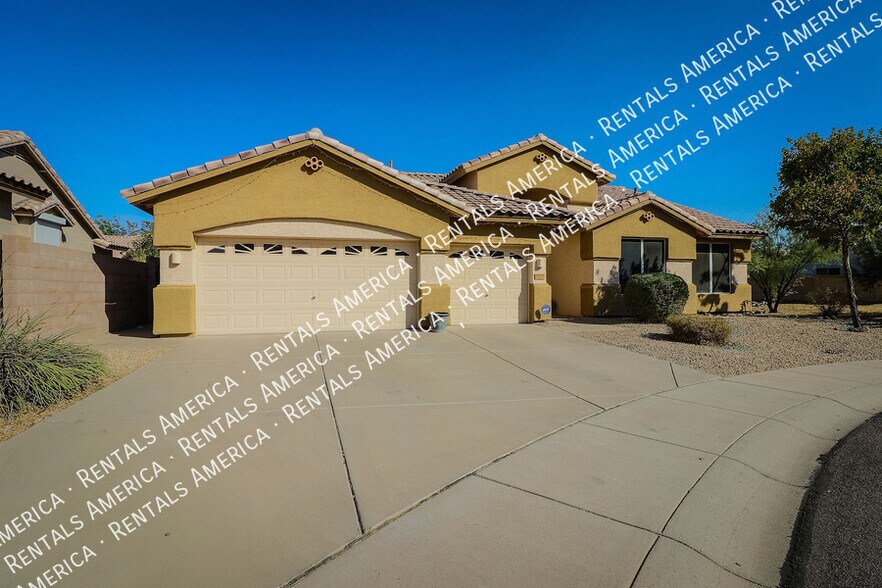 Primary Photo - 20669 N 41st Ln