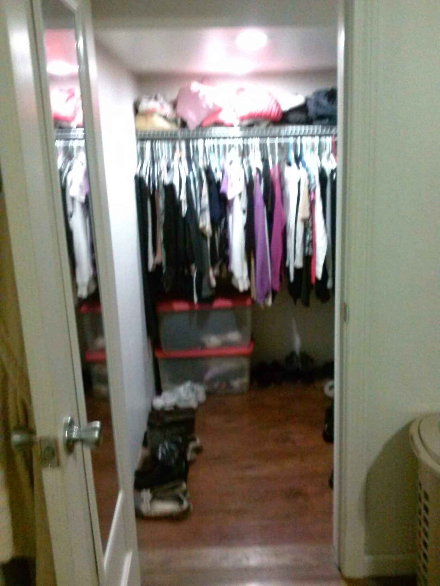 large walk in closet - 9049 River Rd
