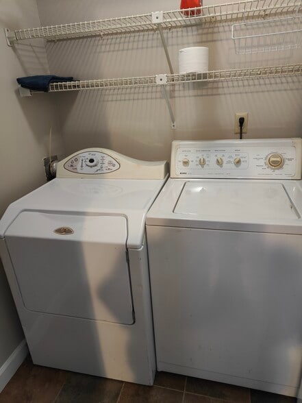 Laundry - 315 McBrien Rd