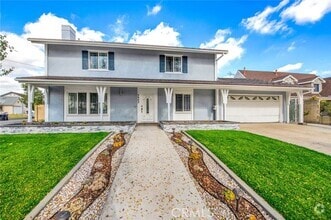 Building Photo - 2903 E Collyer Ln