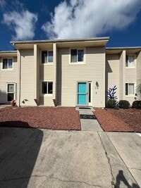 Building Photo - 951 Plantation Dr