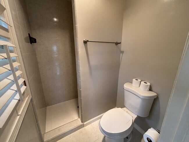 Building Photo - Amazing home in desirable Placerville neig...