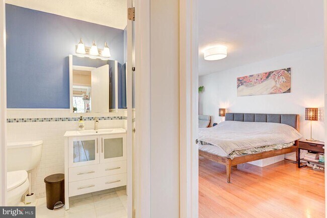 Building Photo - 11621 Newbridge Ct