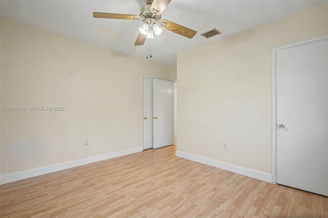 Building Photo - 8115 SW 63rd Pl