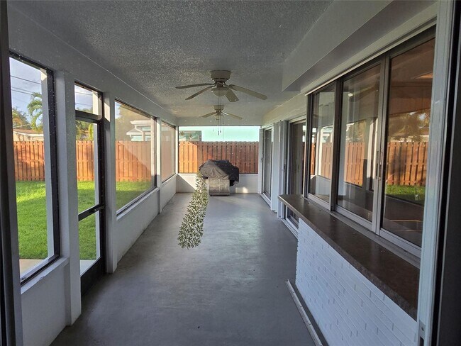 Building Photo - 9361 SW 56th St
