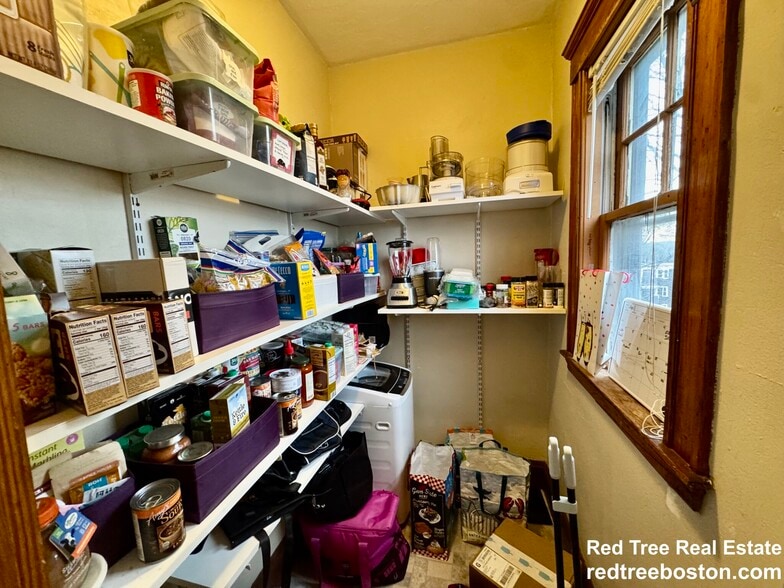 Building Photo - 12 St Peter St