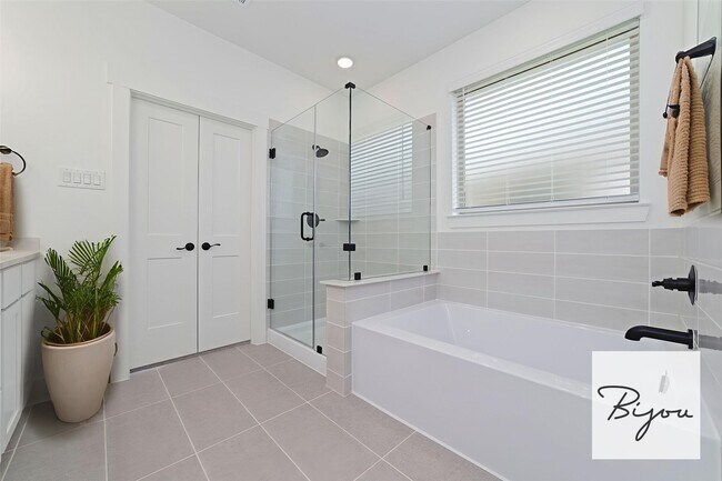 Building Photo - 2232 Sonder Shr Dr