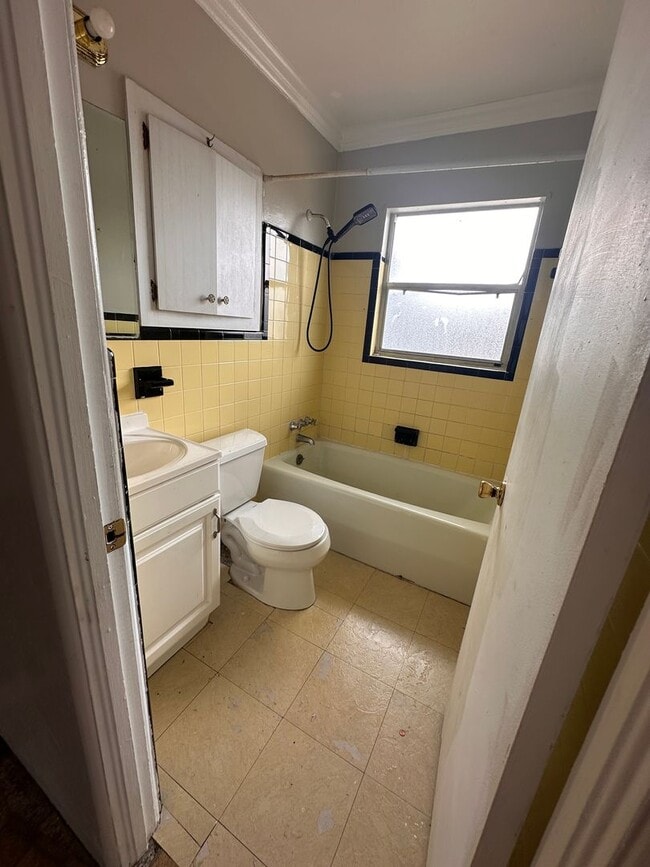 Building Photo - Sigle family home