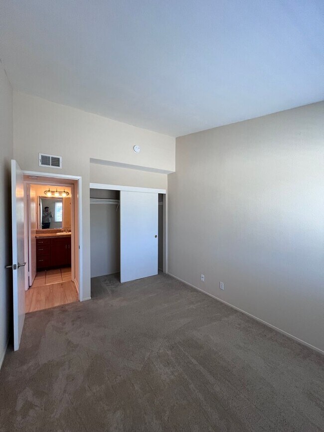 Building Photo - 4375 37th St
