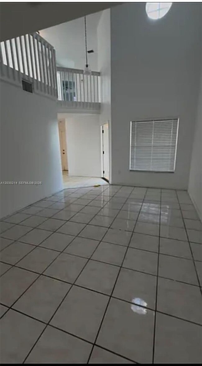 Building Photo - 127 SW 159th Way