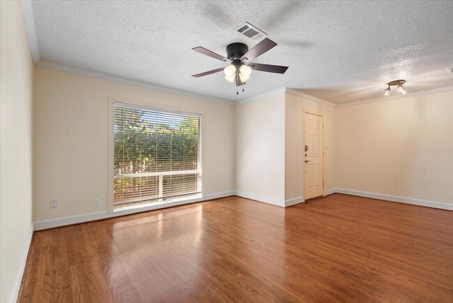 Building Photo - 4007 Markley St