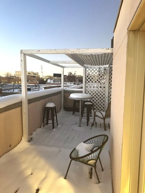 Building Photo - 860 N Elston Ave