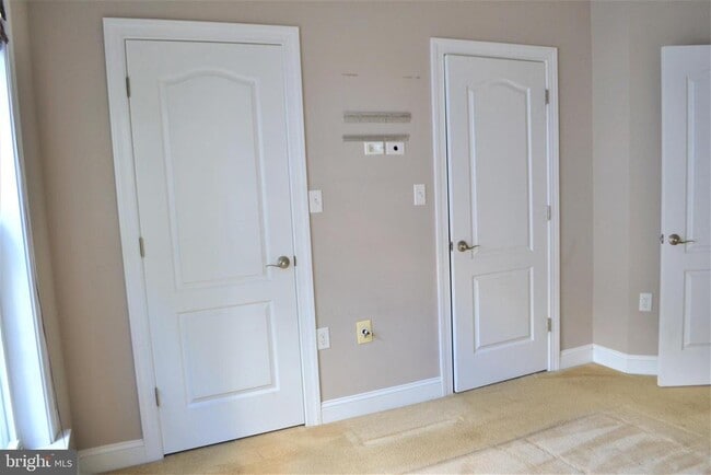 Building Photo - 426 N Thomas St