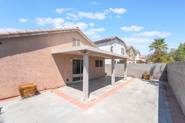 Building Photo - Charming Single-Story Home in Silverado Pines!