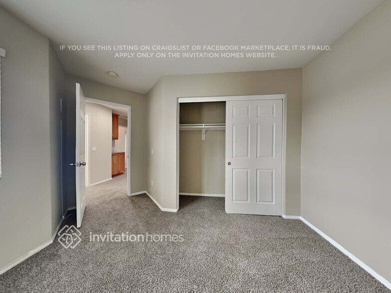 Building Photo - 1057 E Agate Ct