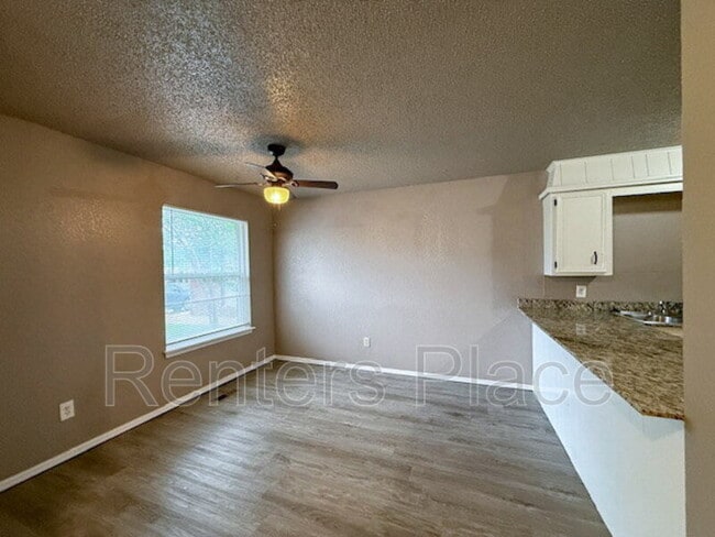 Building Photo - 6512 S 81st E Pl