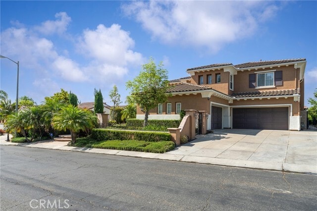 Primary Photo - 2528 N San Miguel Dr