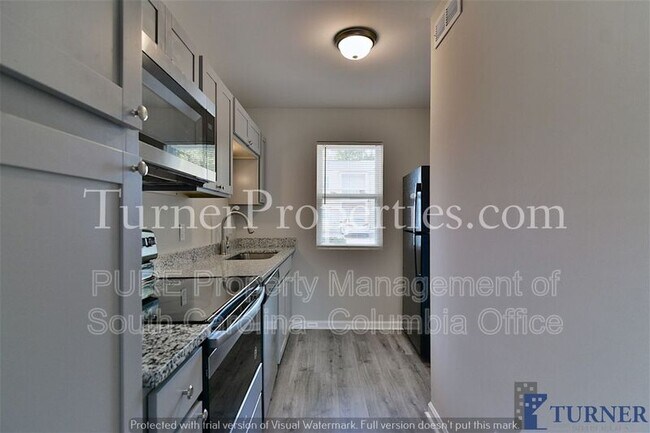 Building Photo - 308 Percival Rd
