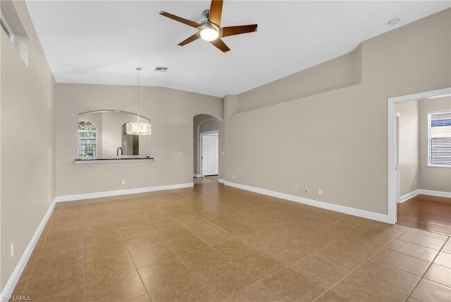 Building Photo - 15257 Cortona Way