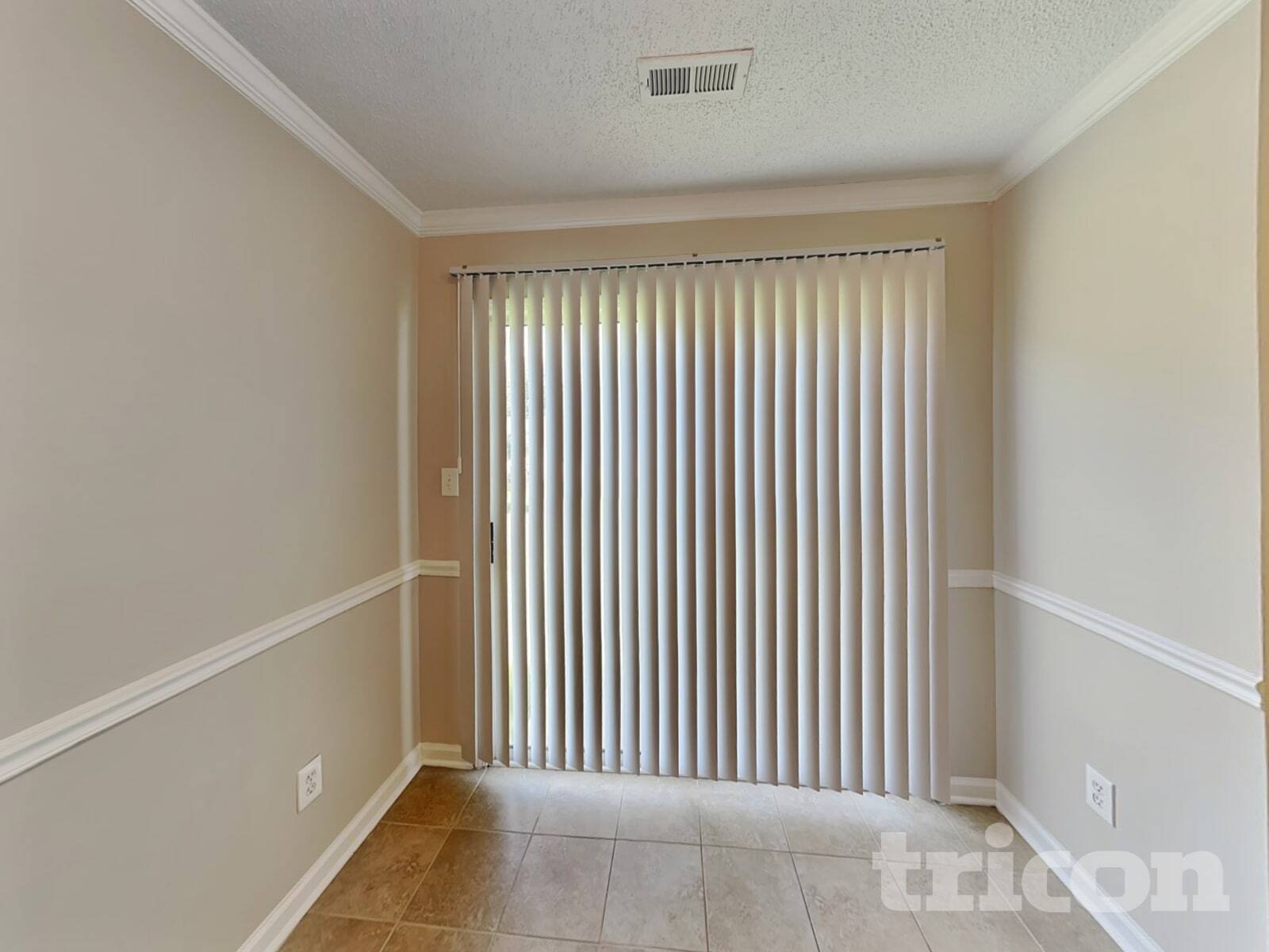 Building Photo - 12209 Stewarts Crossing Dr