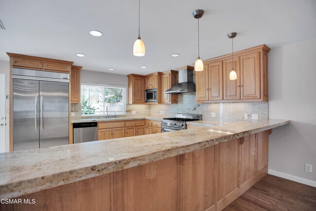Building Photo - 4539 Mammoth Ave
