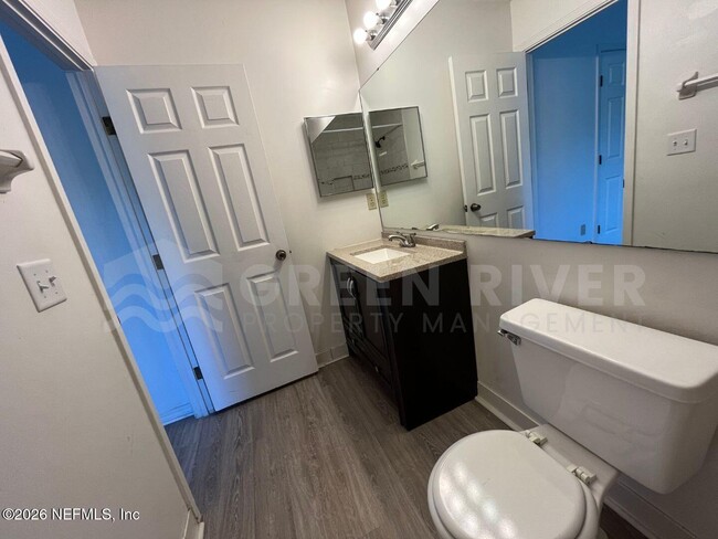 Building Photo - 7739 Coatbridge Ln N