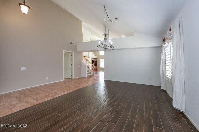 Building Photo - 831 S Rincon Rising Rd