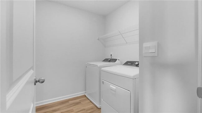 Building Photo - 4250 Tin Hare Ln