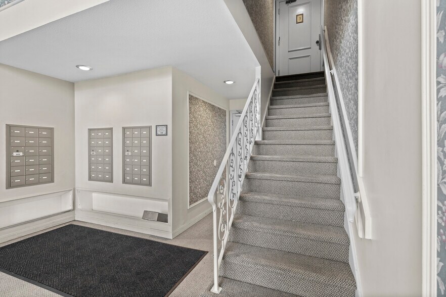 Building Photo - 79 Atterbury Blvd