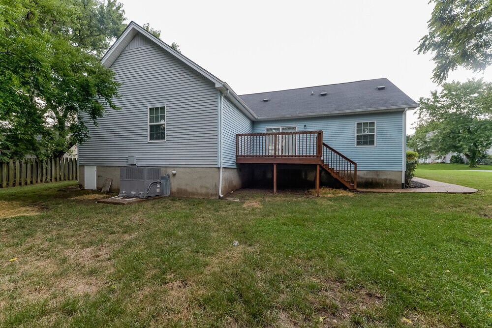 Building Photo - 1701 Hunters Branch Rd