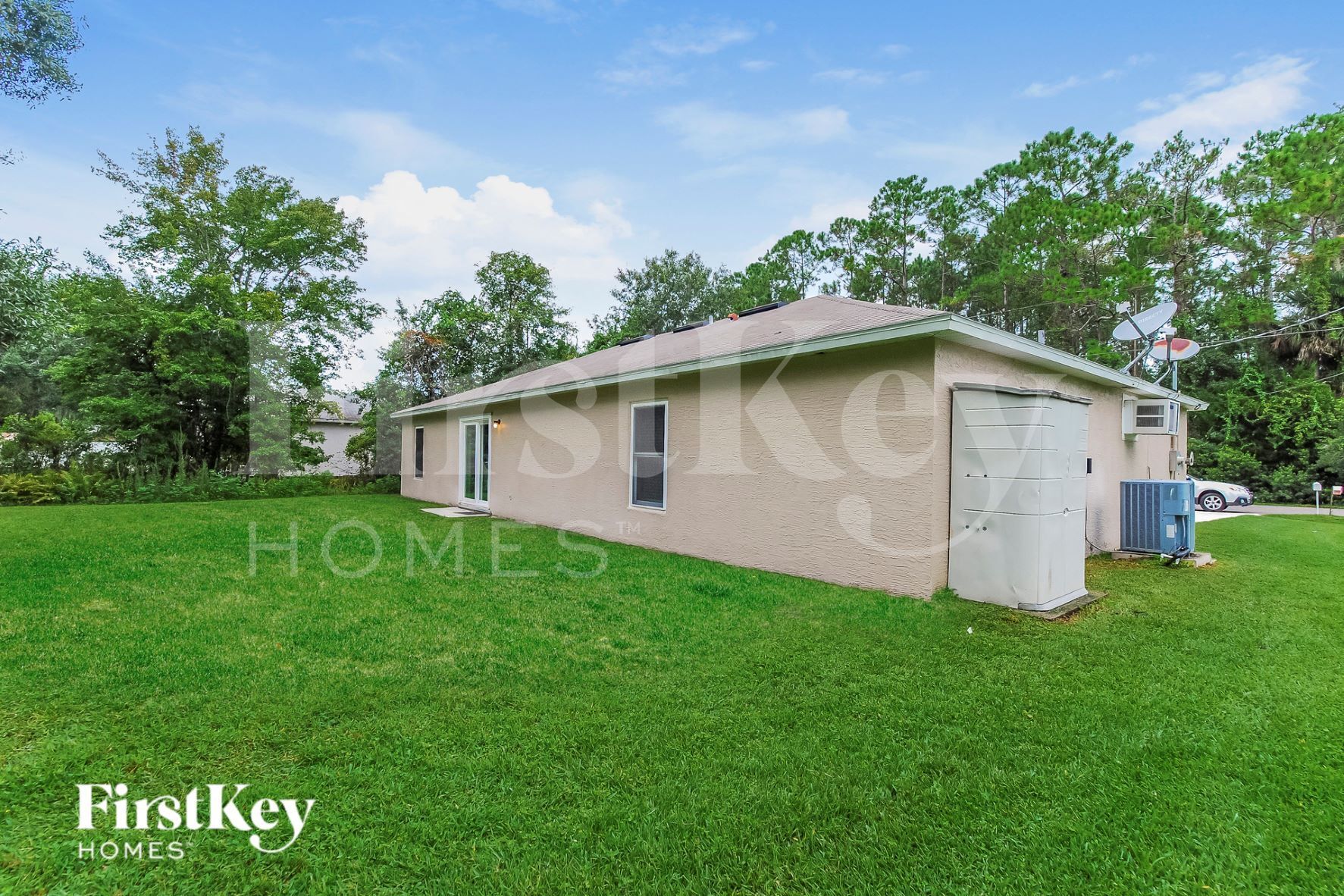 Building Photo - 15 Rymen Ln