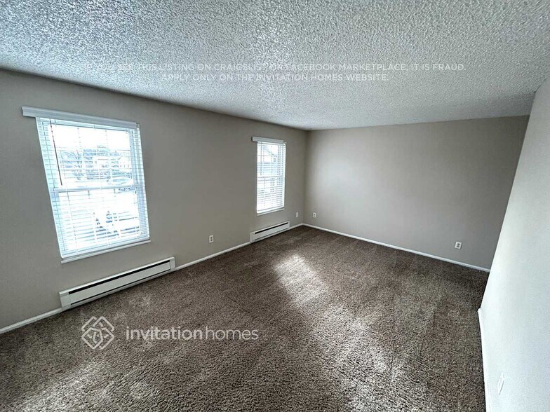 Building Photo - 4946 E 109th Ct