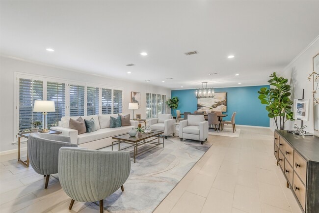 Building Photo - 12326 Old Oaks Dr